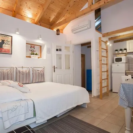Studio Apartment Karlo Split Exterior photo